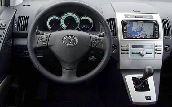 2013 Toyota Corolla Verso