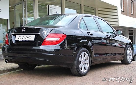 2011 Мерседес C 220 Автомат